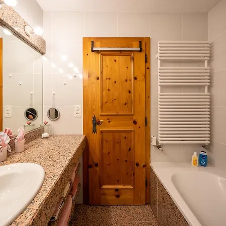Apartment Chasa Munt Plan Scuol